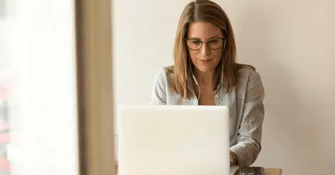 Scholarships For High School Seniors: 7 Tips