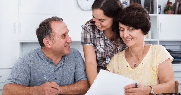 What to Know Before Cosigning a Student Loan