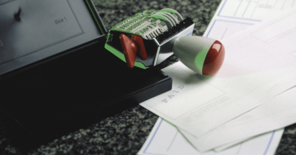 Three Financial Benefits of Paying Off Student Loans