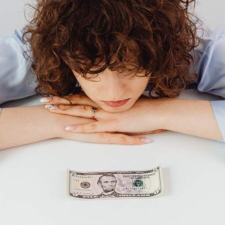 Read This Before Your High School Senior Commits to a College