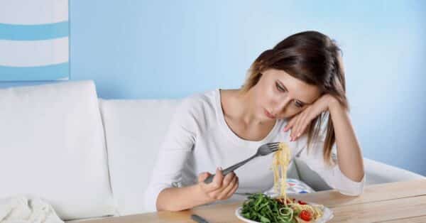 Dear Roadie: Should My Daughter Write About Her Mental Health In A College Essay?