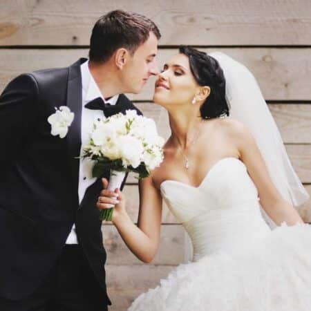 Dear Roadie: My Son Wants To Get Married for More Financial Aid. Bad Idea, Right?