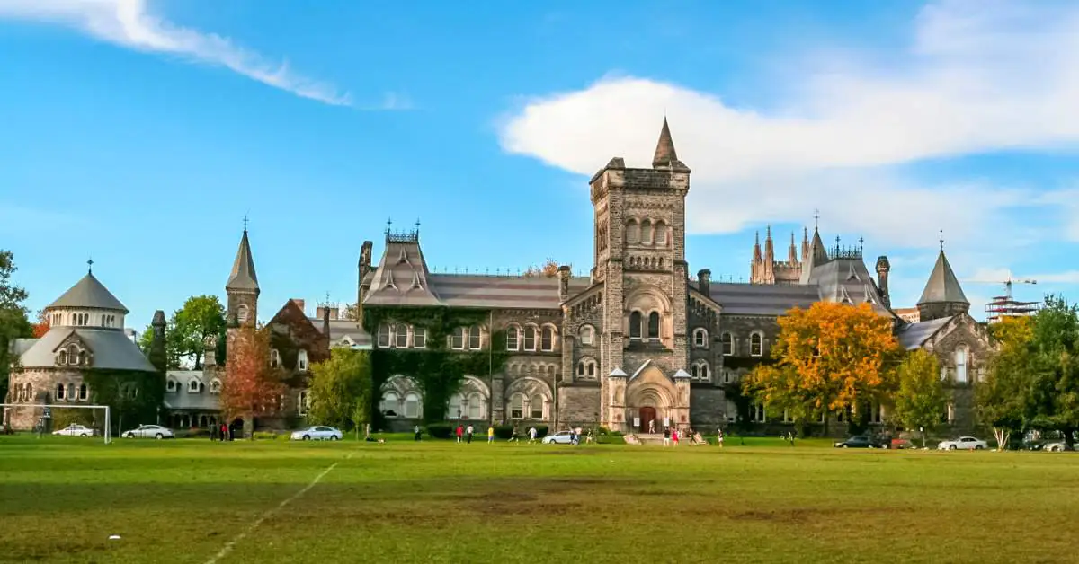Image of buildings at the University of Toronto with blue skies in the background